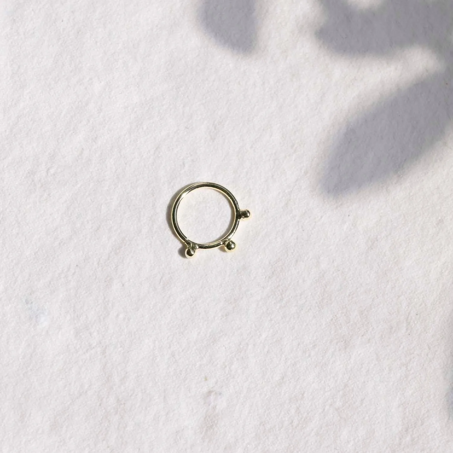 18ct Gold Triple Dot Cartilage Helix Hoop Earrings - Image 3