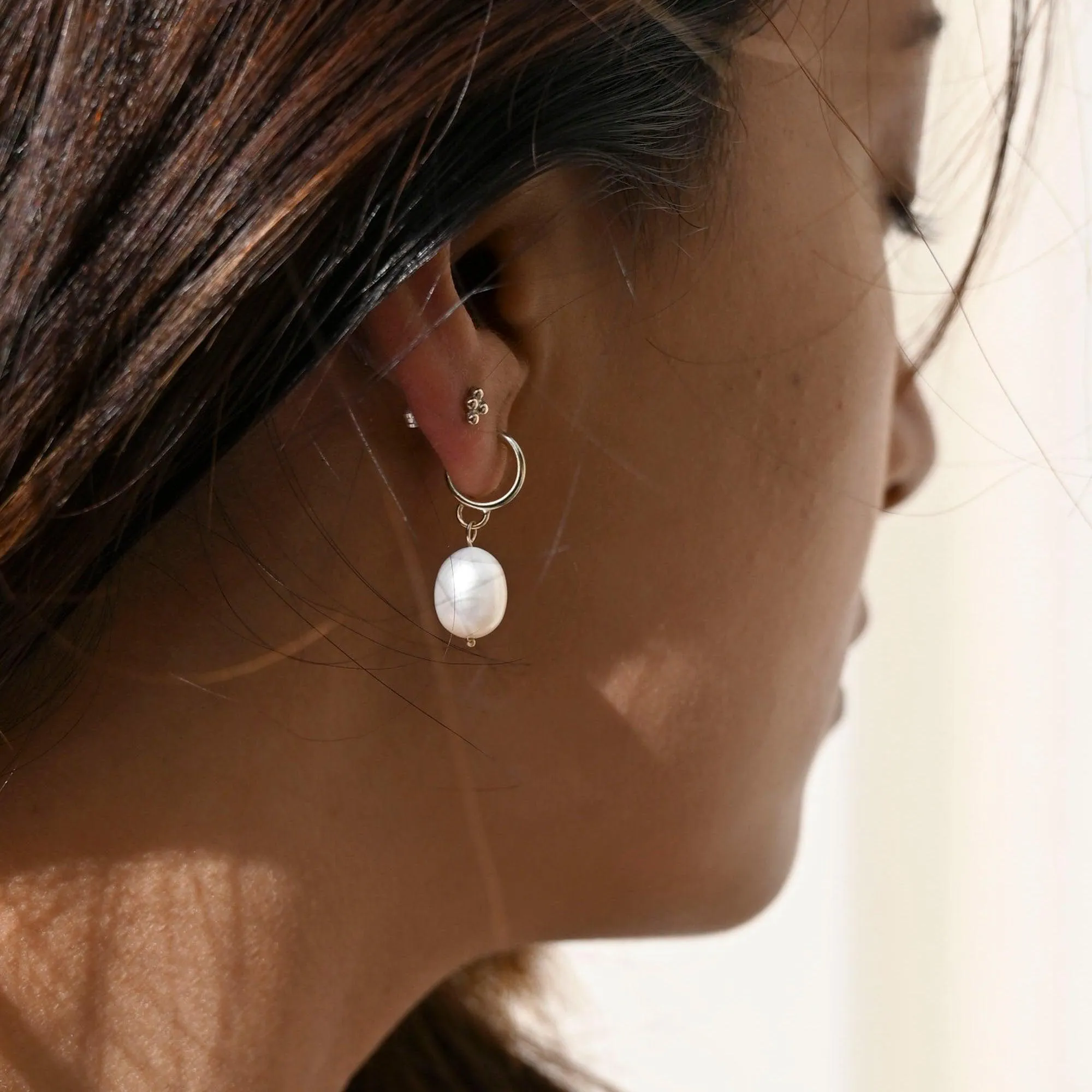 9ct Gold Pearl Drop Huggie Hoop Earrings - Image 5