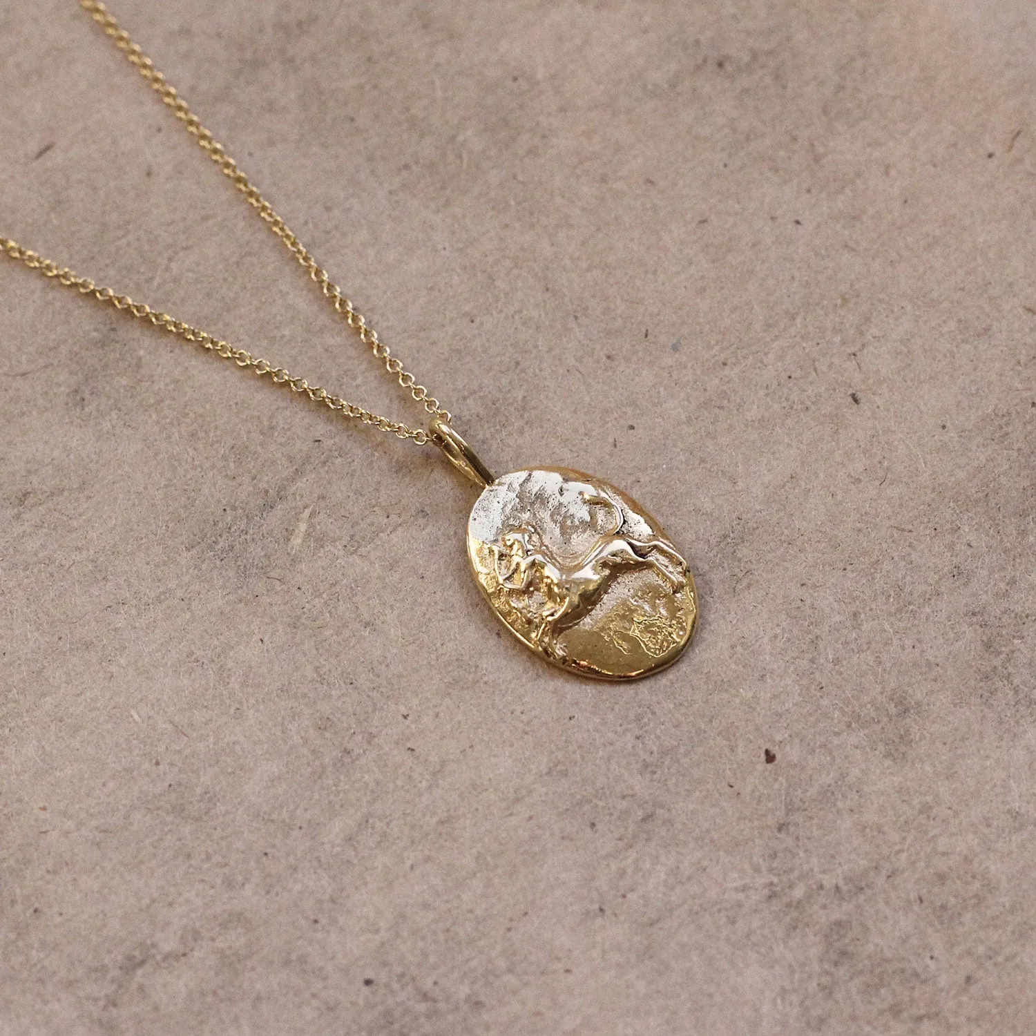 9ct Gold Personalised Sagittarius Necklace - Image 3