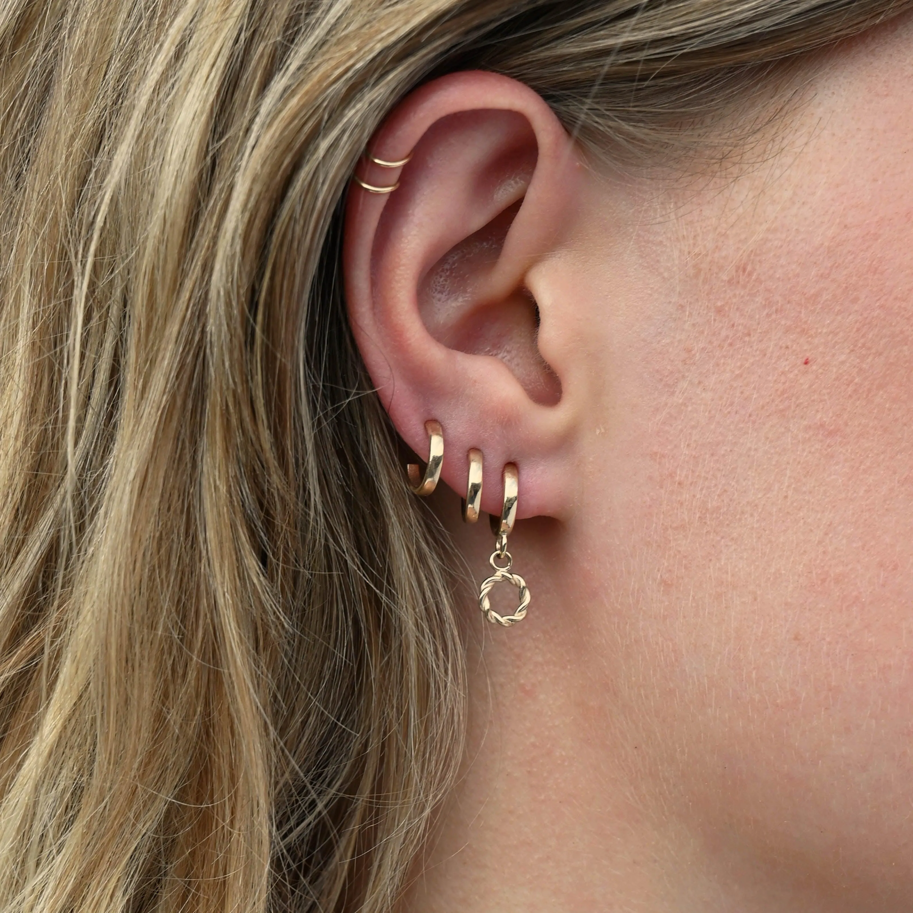 9ct Gold Huggie Hoop Earrings - Image 6