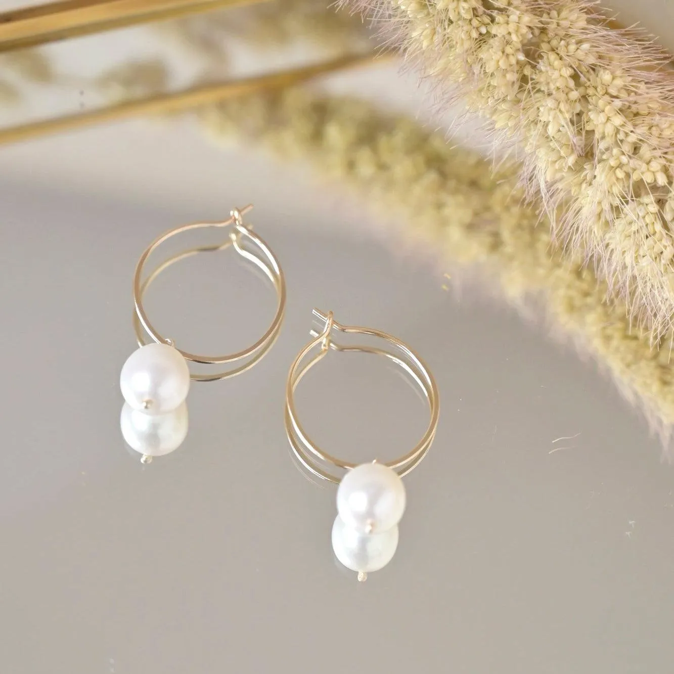 9ct Gold Pearl Hoops - Image 3