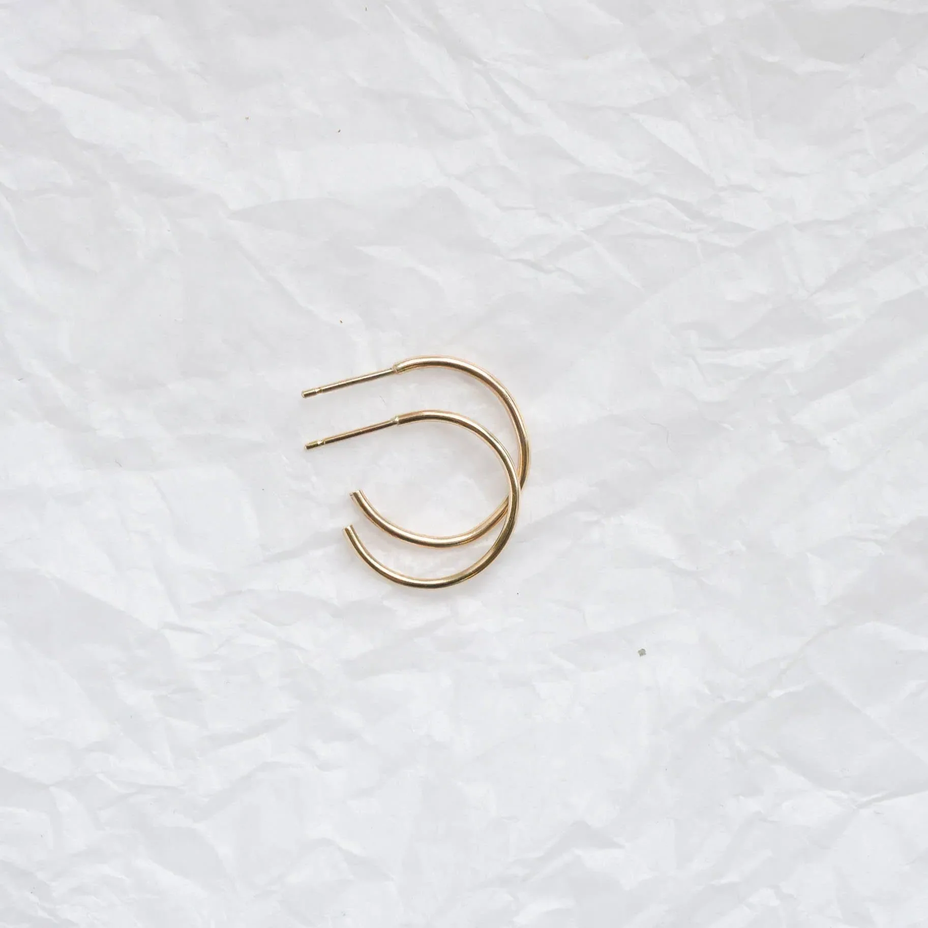 9ct Gold Small Delicate Hoop Earrings - Image 3