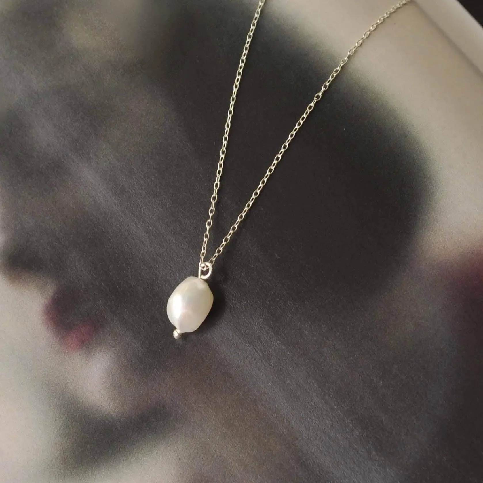 Silver Pearl Pendant Necklace - Image 3