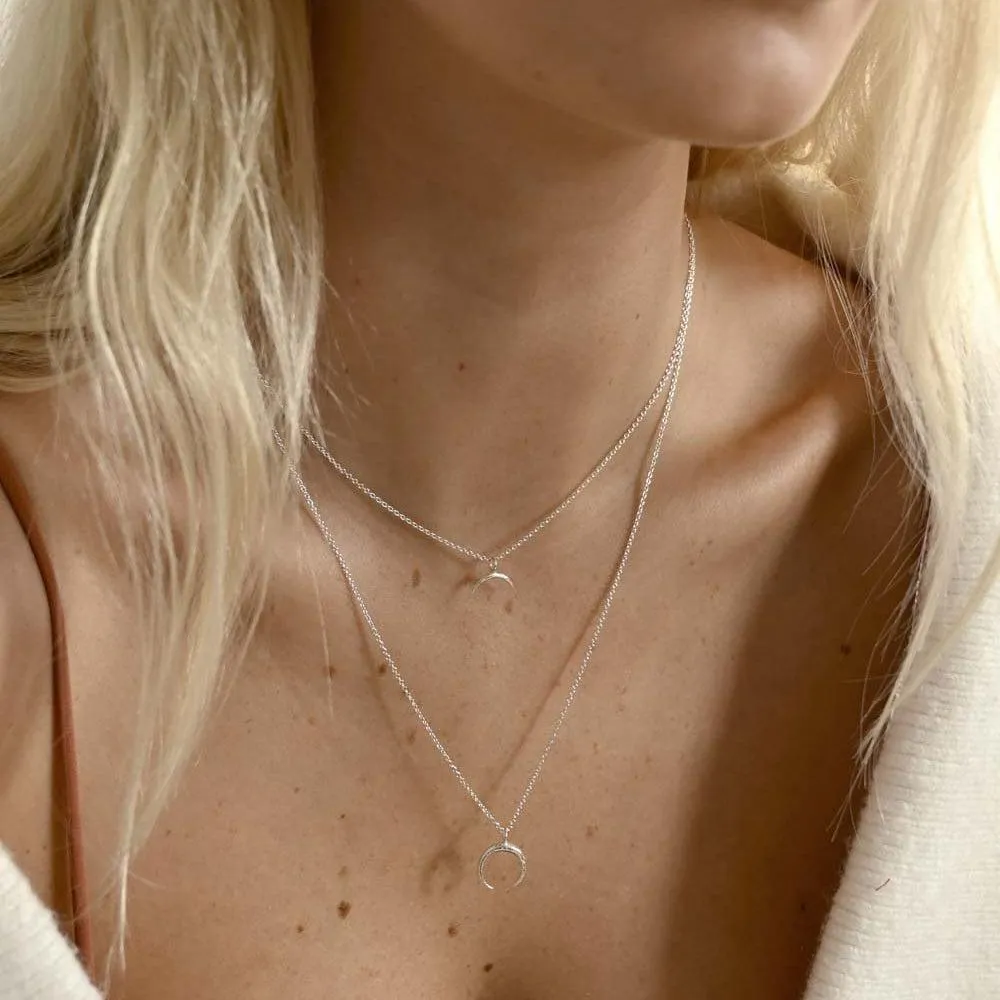 Silver Dainty Eclipse Pendant Necklace - Image 4