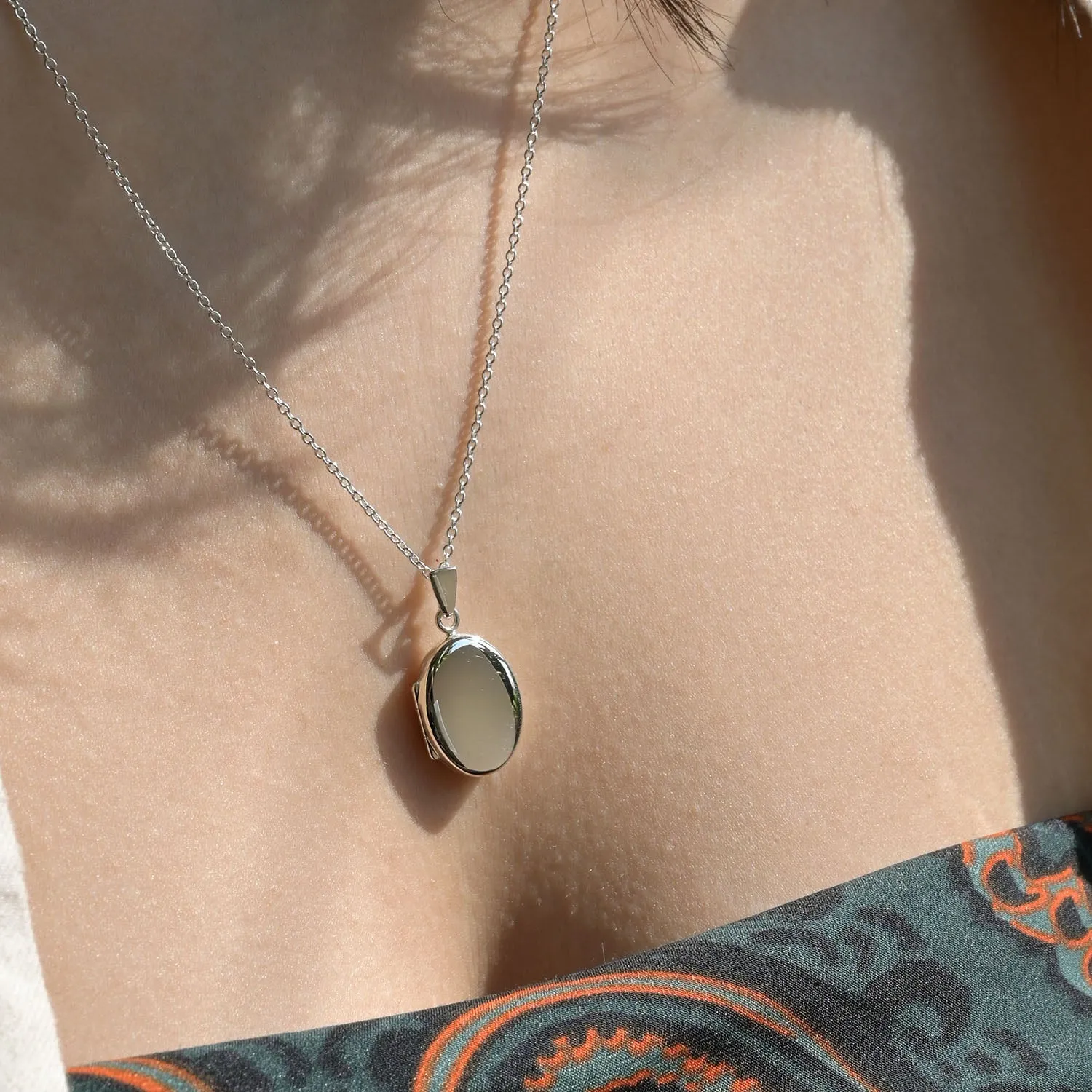 Silver Personalised Oval Locket Necklace - Image 3