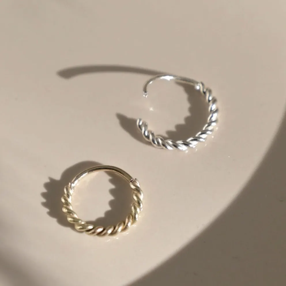 Silver Twisted Cartilage Helix Hoop Earring - Image 4